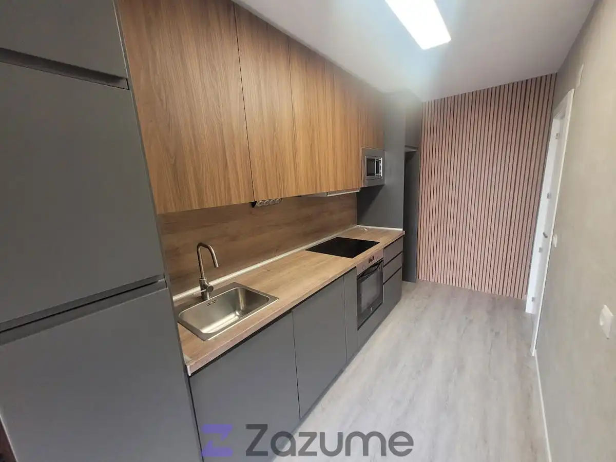 Kitchen of Flat for rent in Valladolid  with Heating, Parquet flooring and Terrace