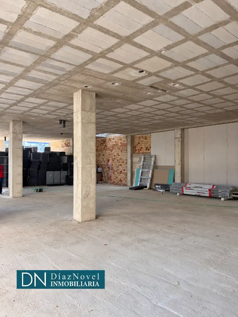 Gewerbefläche zur Miete in Calle Reboul 18, imagen 4