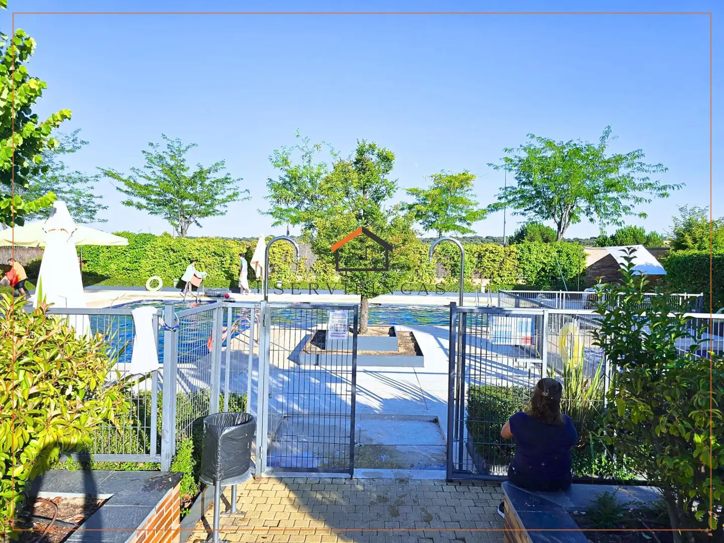 Piscina de Pis en venda en Las Rozas de Madrid amb Calefacció, Terrassa i Traster