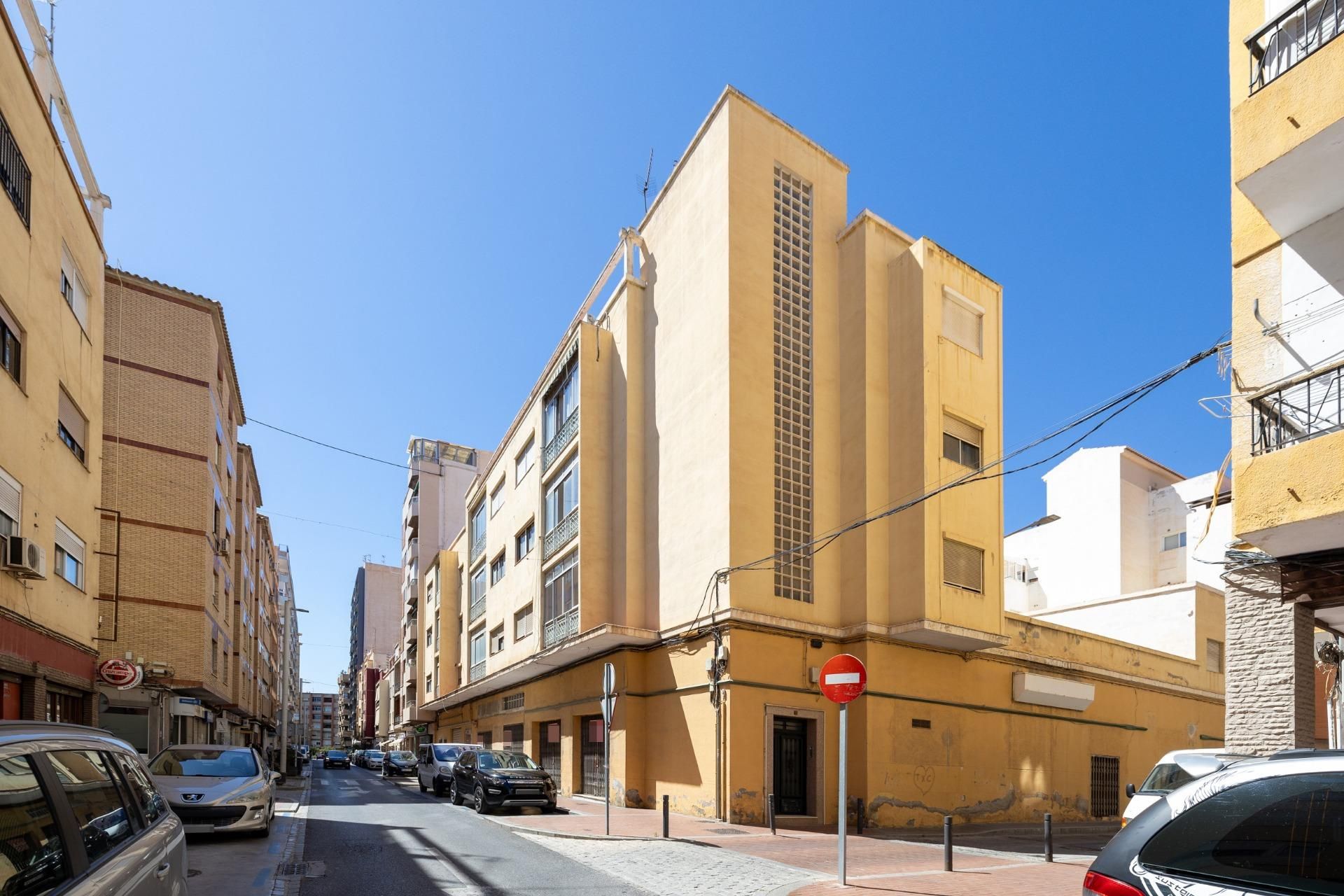 Flat for sale in Avenida RODRIGUEZ ACOSTA, Motril  ciudad, Motril