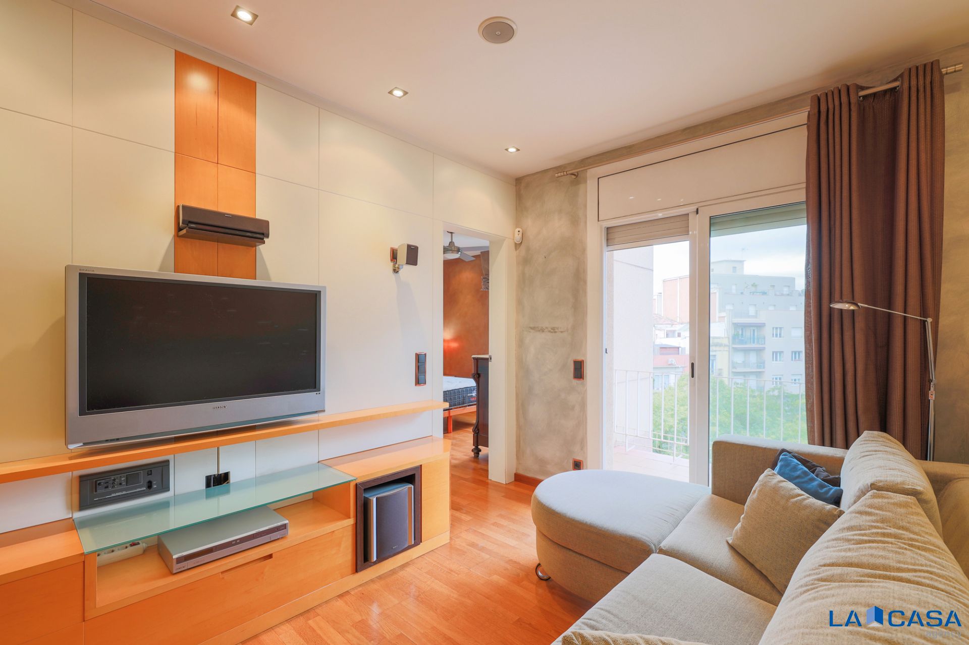 Sala d'estar de Pis en venda en  Barcelona Capital amb Aire condicionat, Calefacció i Parquet