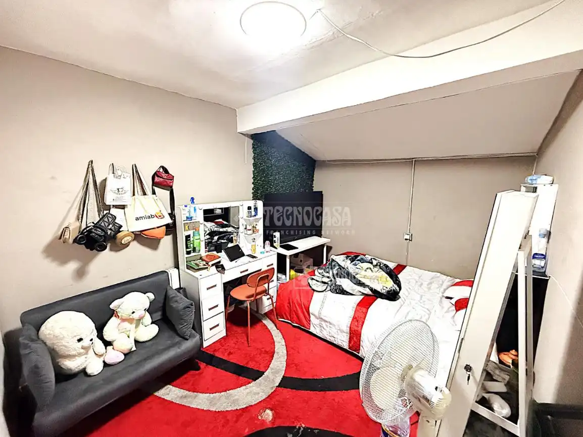 Bedroom of Flat for sale in Cuenca  with Heating
