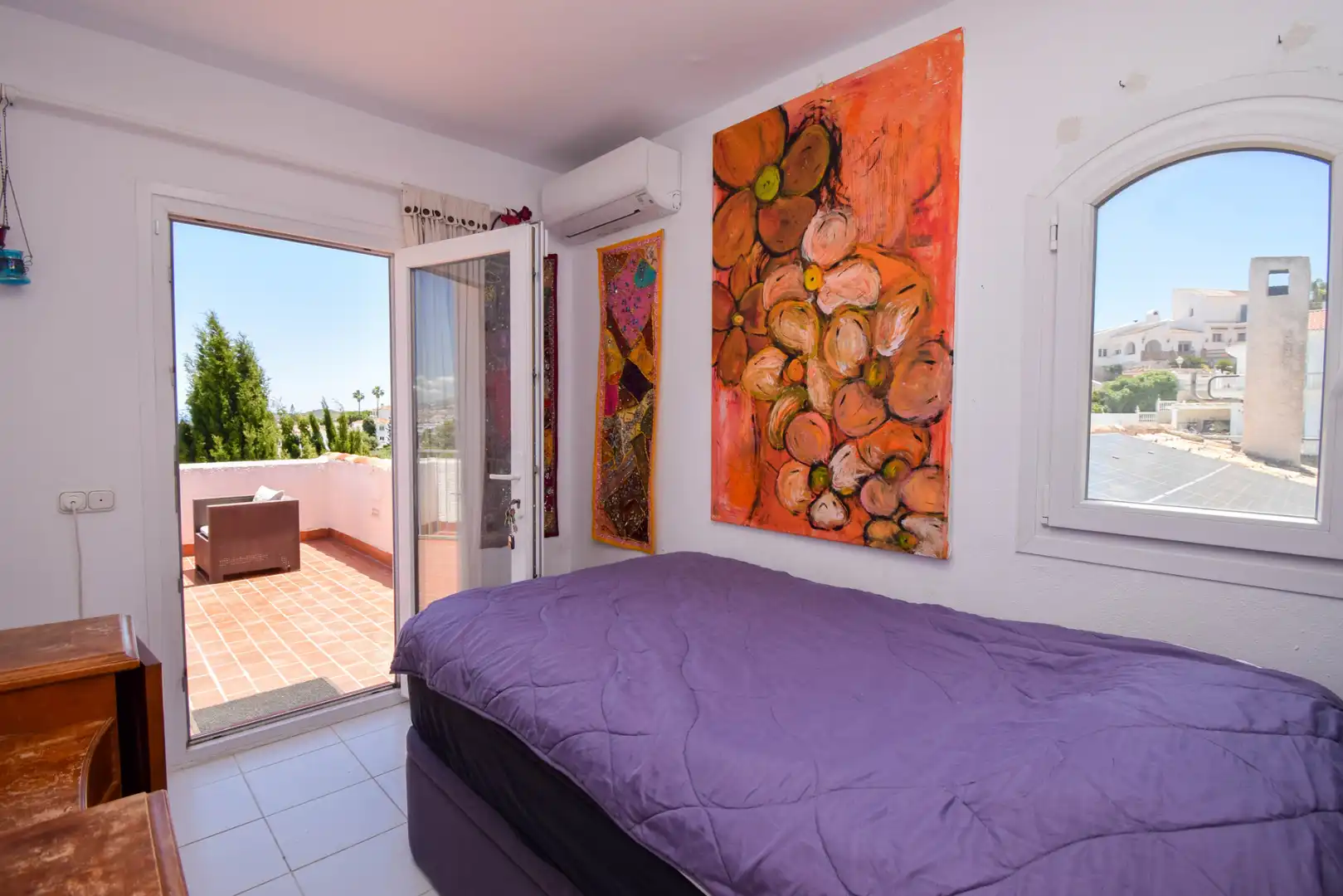 Dormitori de Casa o xalet en venda en Mijas amb Aire condicionat, Jardí privat i Terrassa