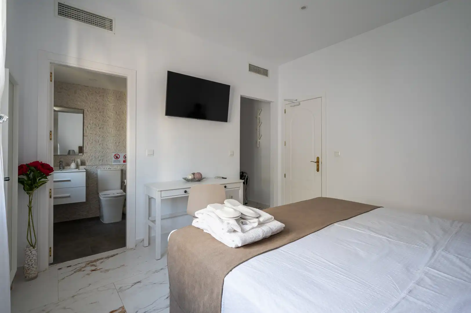 Habitación de Casa o chalet en venta en Alhaurín El Grande con Aire acondicionado, Terraza y Piscina