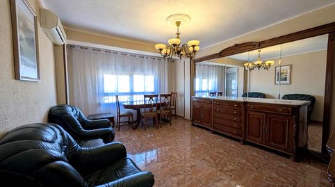 Foto 3 de Piso en venta en Tetuán Bloques, Centro ciudad, Linares