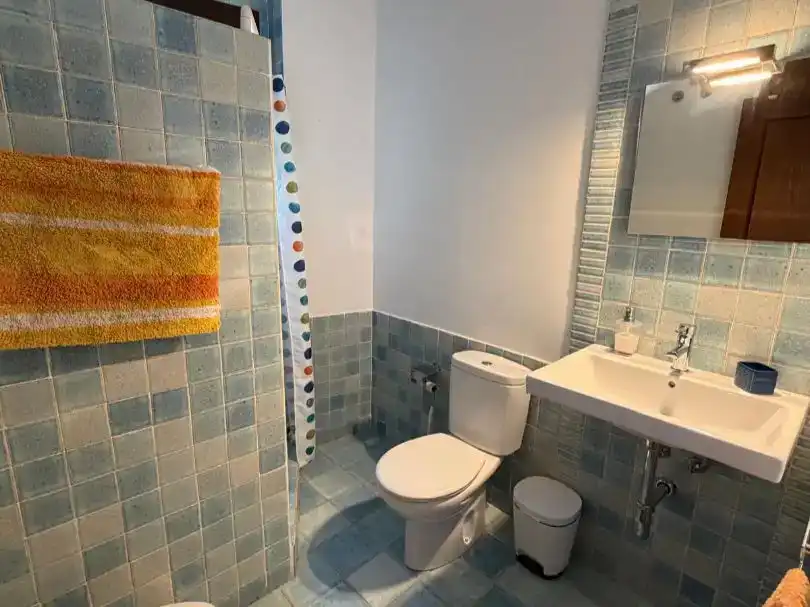 Badezimmer von Wohnung zur Miete in Cartaya mit Klimaanlage, Abstellraum und Möbliert