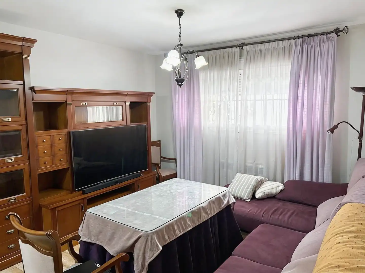 Dormitori de Casa o xalet en venda en Mengíbar amb Calefacció