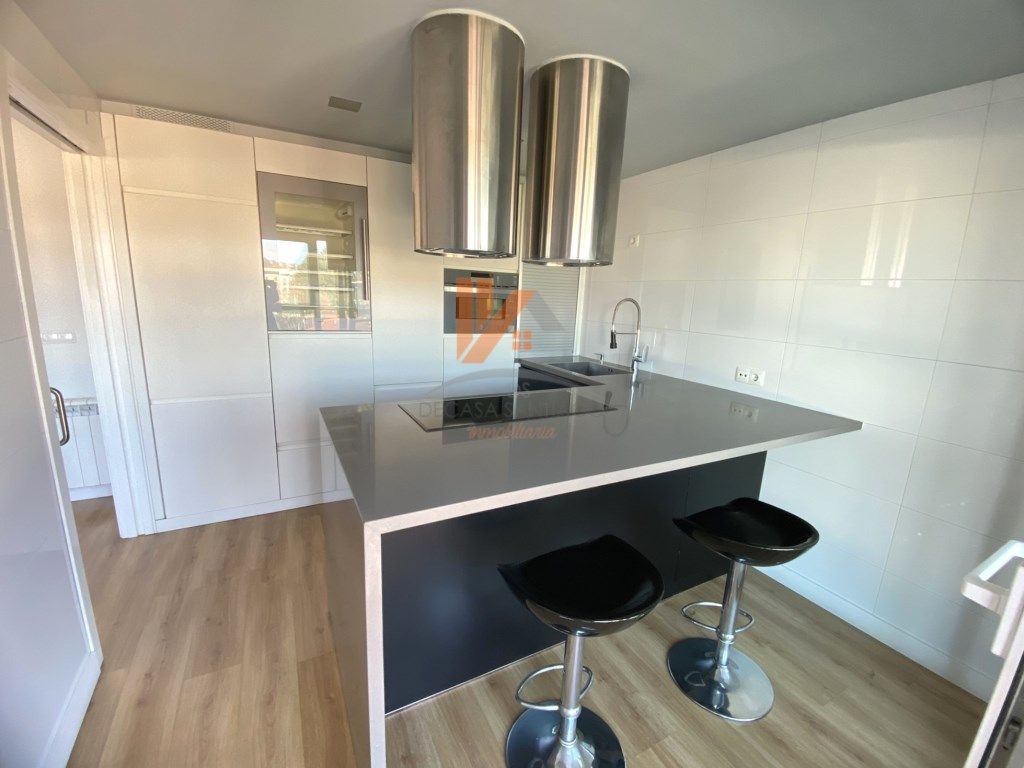 Cocina de Apartamento de alquiler en Santiago de Compostela 