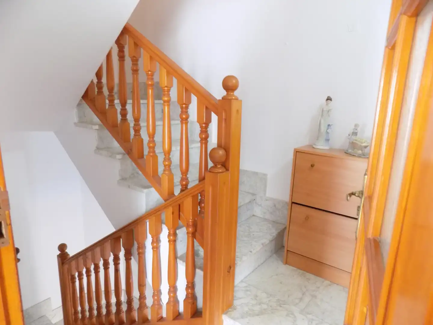 Casa adosada en venta en Lanzahíta con Calefacción, Terraza y Amueblado
