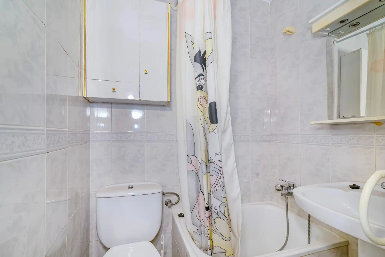 Badezimmer von Haus oder Chalet zum Verkauf in Granada mit Terrasse und Balkon
