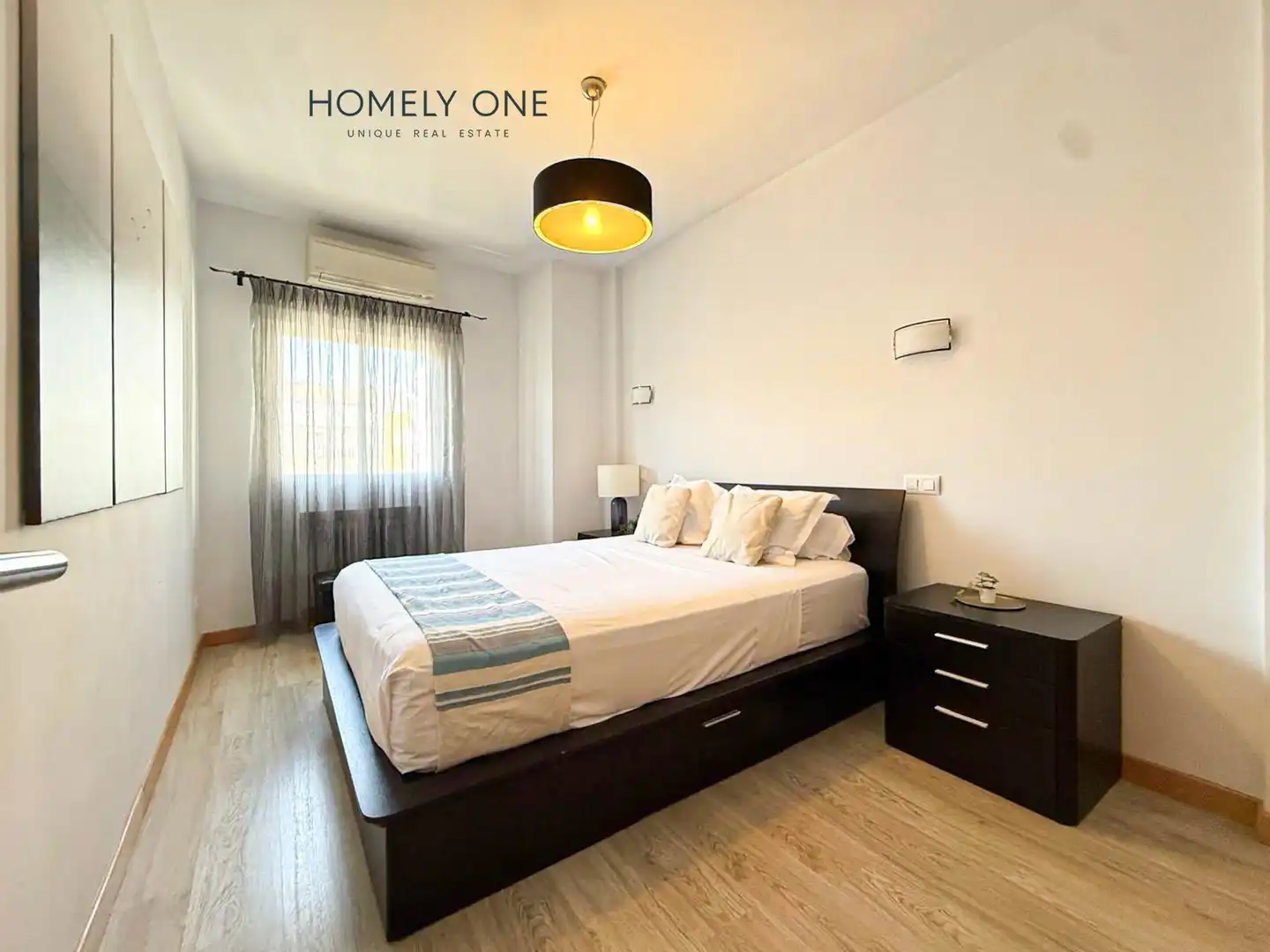 Schlafzimmer von Wohnung zum Verkauf in Madrid mit Klimaanlage, Heizung und Terrasse