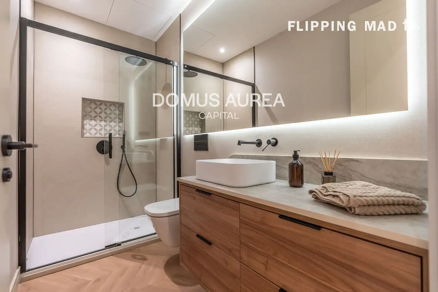 Badezimmer von Wohnung zum Verkauf in Madrid mit Klimaanlage, Heizung und Parkett