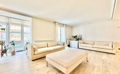 Living room of Flat for sale in Vitoria - Gasteiz  with Terrace and Balcony