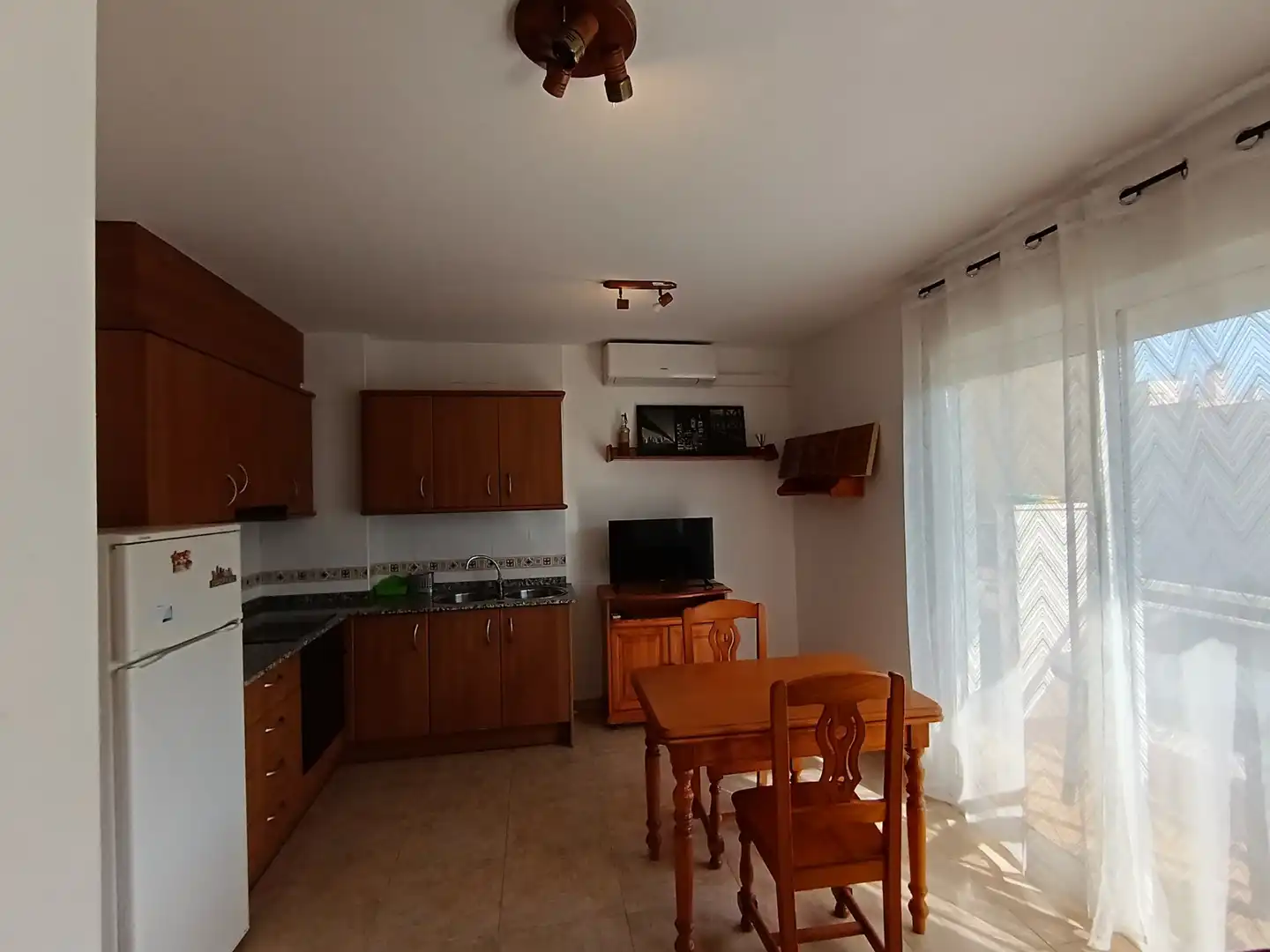 Cocina de Estudio en venta en Benicarló con Aire acondicionado, Terraza y Amueblado