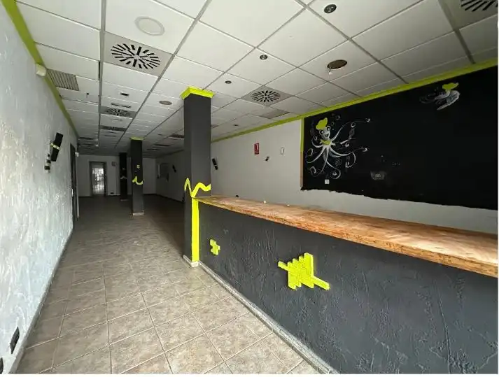 Business premises for sale in Carrer del Puig 19, imagen 2