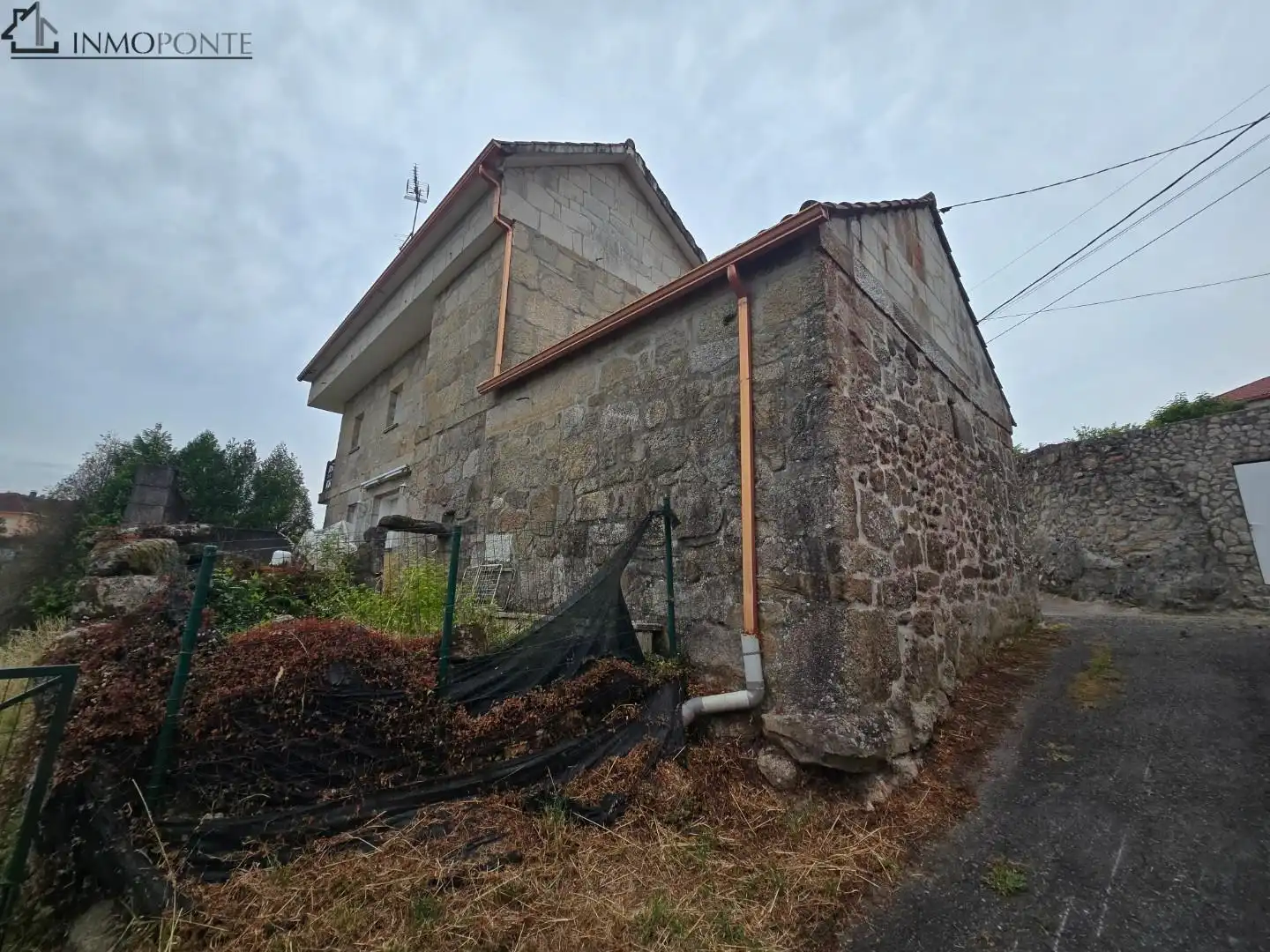 Exterior view of Houses for sale in Ponte Caldelas  with Heating, Private garden and Terrace