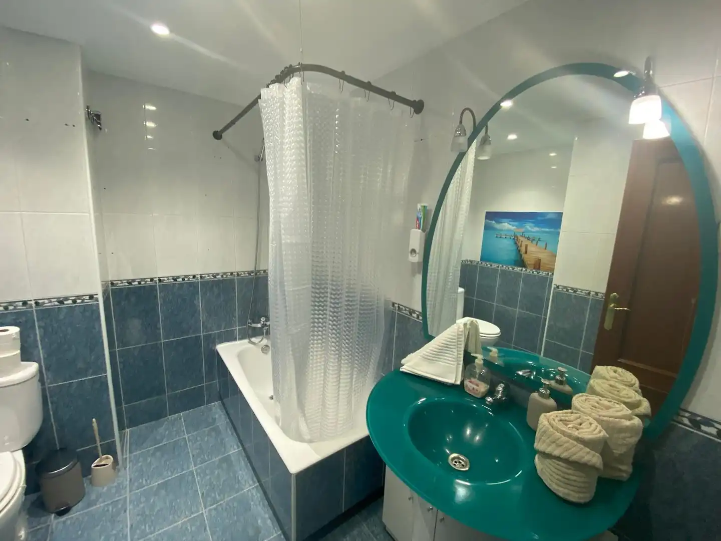 Bathroom of Houses for rent in Castro-Urdiales  with Heating, Private garden and Parquet flooring