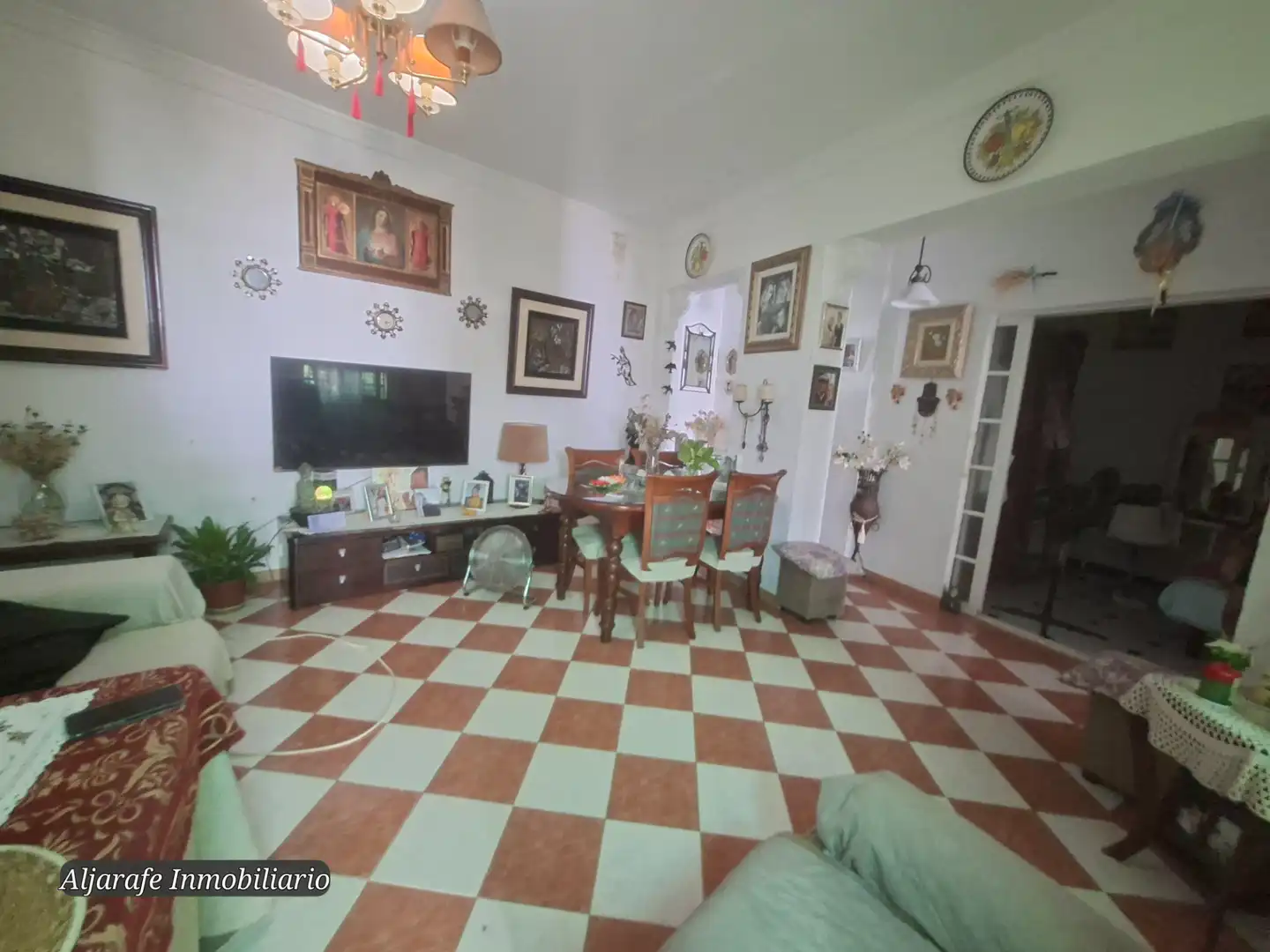 Sala d'estar de Casa o xalet en venda en Umbrete amb Terrassa i Traster
