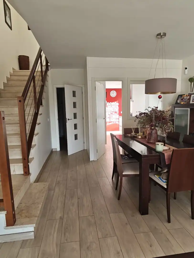 Comedor de Casa adosada en venta en Cubelles con Aire acondicionado, Calefacción y Jardín privado