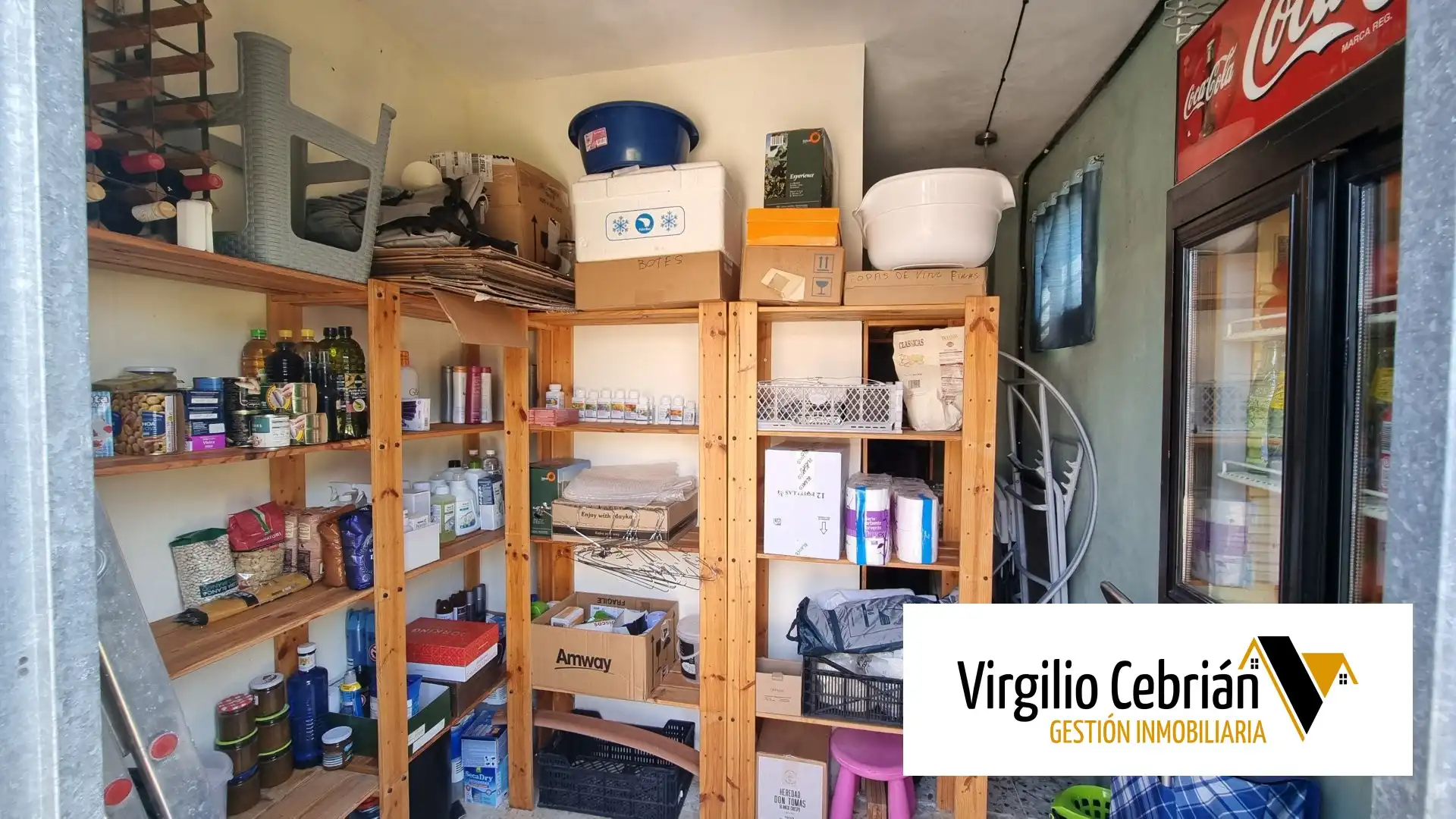 Country homes for sale in Chipiona  with Air Conditioner, Private garden and Storage room