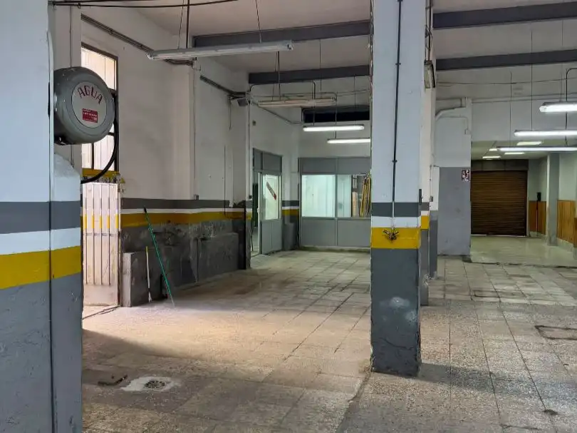Geschaftsraum zur Miete in Centro  