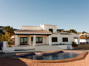 Casa con piscina in vendita a Pinar del Advocat - Cometa