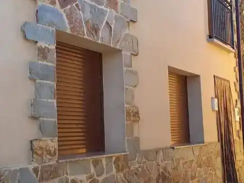 Vista exterior de Pis de lloguer en Alcañices amb Parquet, Moblat i Balcó