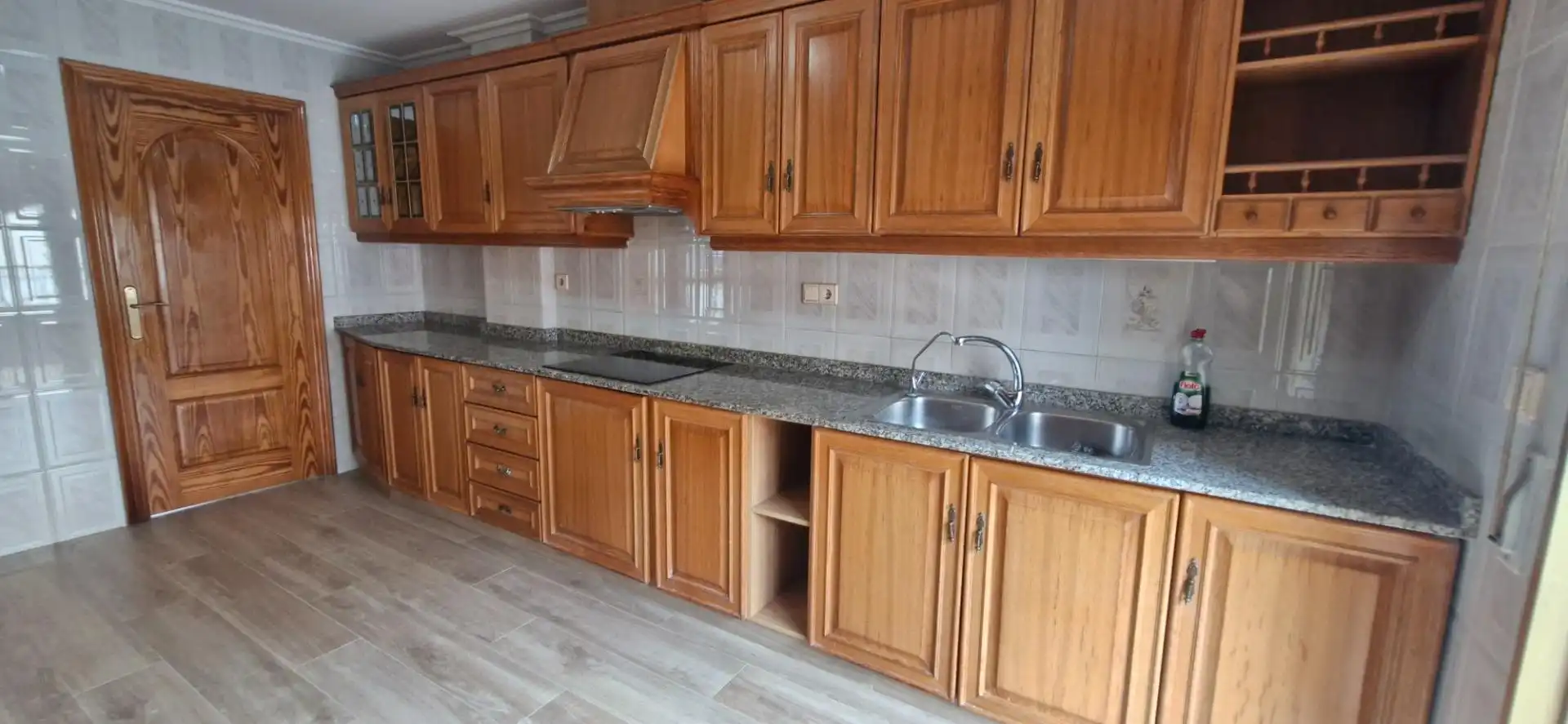 Kitchen of Flat for rent in Elche / Elx  with Air Conditioner, Terrace and Balcony