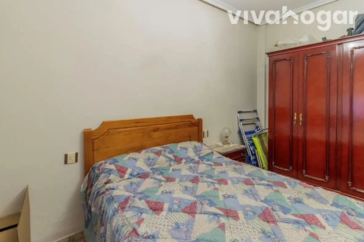 Habitación de Casa o chalet en venta en Madrid con Calefacción, Terraza y Trastero