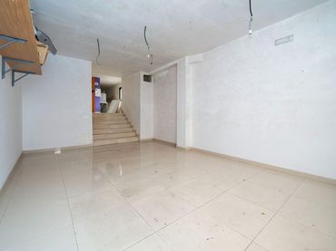 Business premises for sale in Ponent
