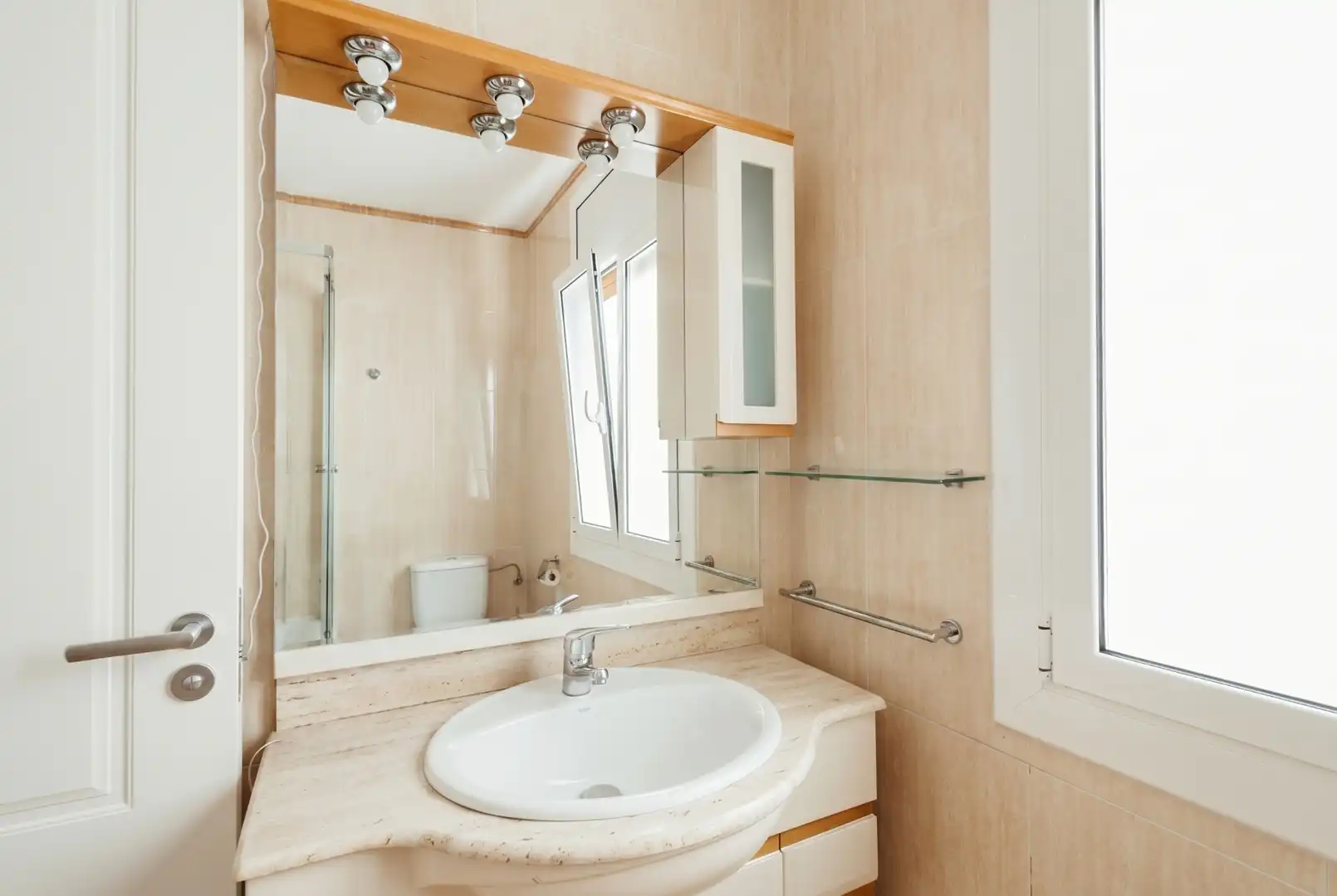 Baño de Piso en venta en Sitges con Aire acondicionado, Calefacción y Parquet