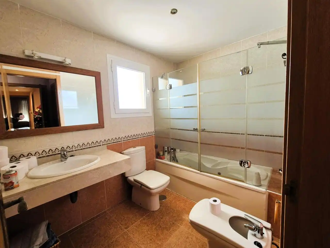 Bany de Casa o xalet en venda en Alicante / Alacant amb Aire condicionat, Jardí privat i Terrassa
