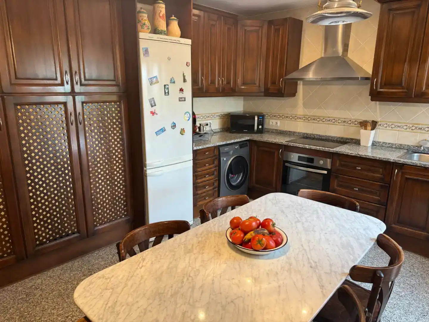 Cocina de Piso en venta en Las Rozas de Madrid con Aire acondicionado, Jardín privado y Parquet