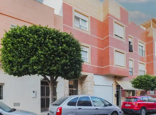 Vista exterior de Local en venta en El Ejido