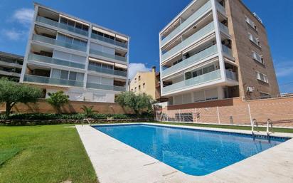 Swimming pool of Flat for sale in Torredembarra  with Heating, Private garden and Parquet flooring