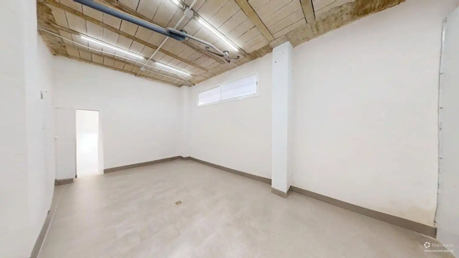 Commercial properties for sale in Sevilla  with Air Conditioner
