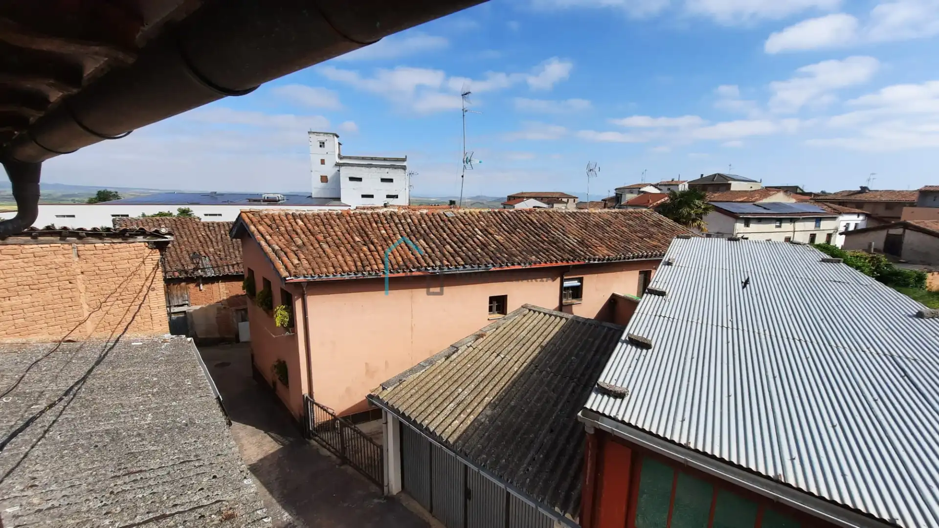 Exterior view of Houses for sale in Camprovín  with Terrace, Storage room and Furnished