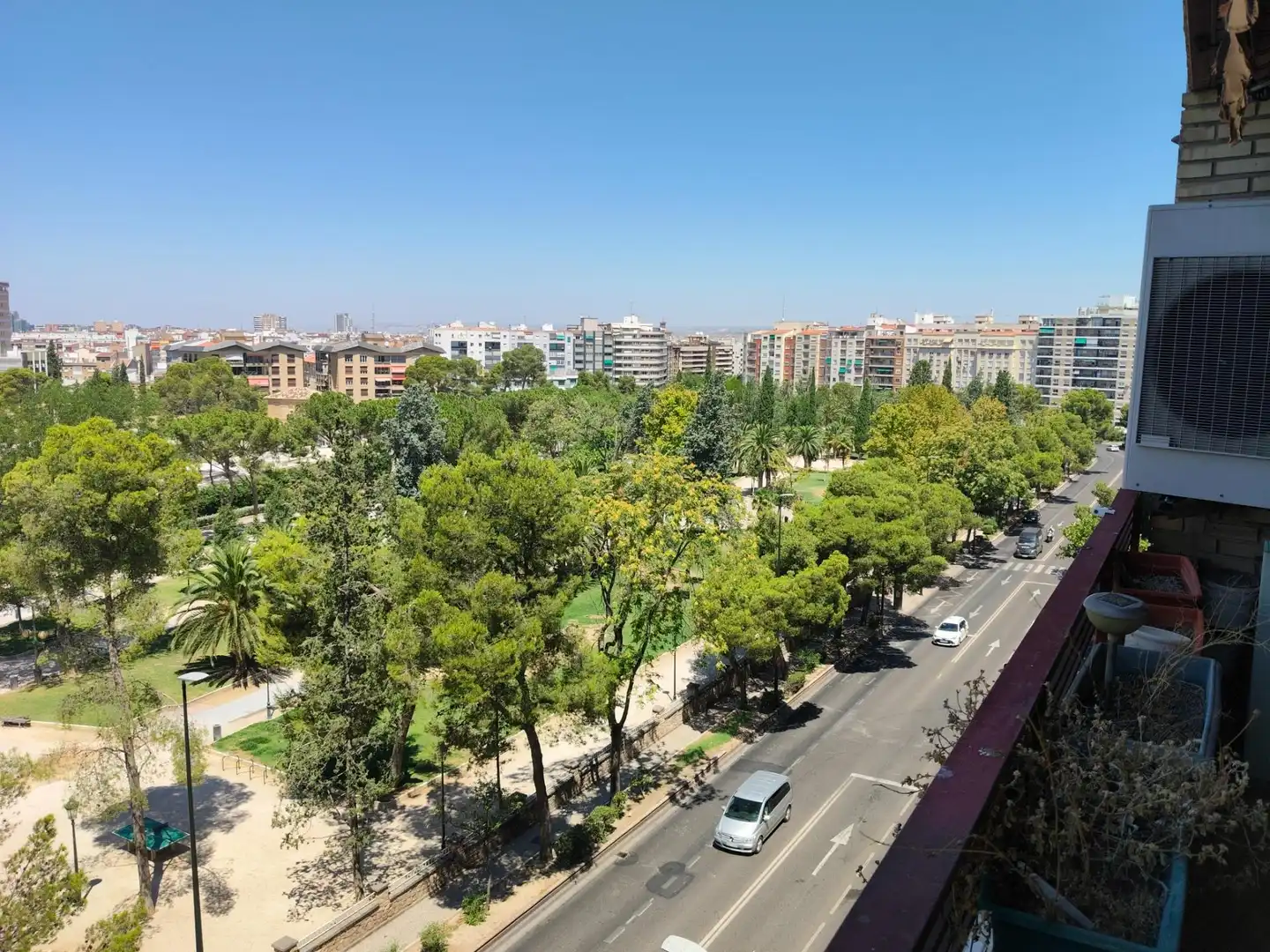 Vista exterior de Pis en venda en Zaragoza amb Aire condicionat, Calefacció i Parquet