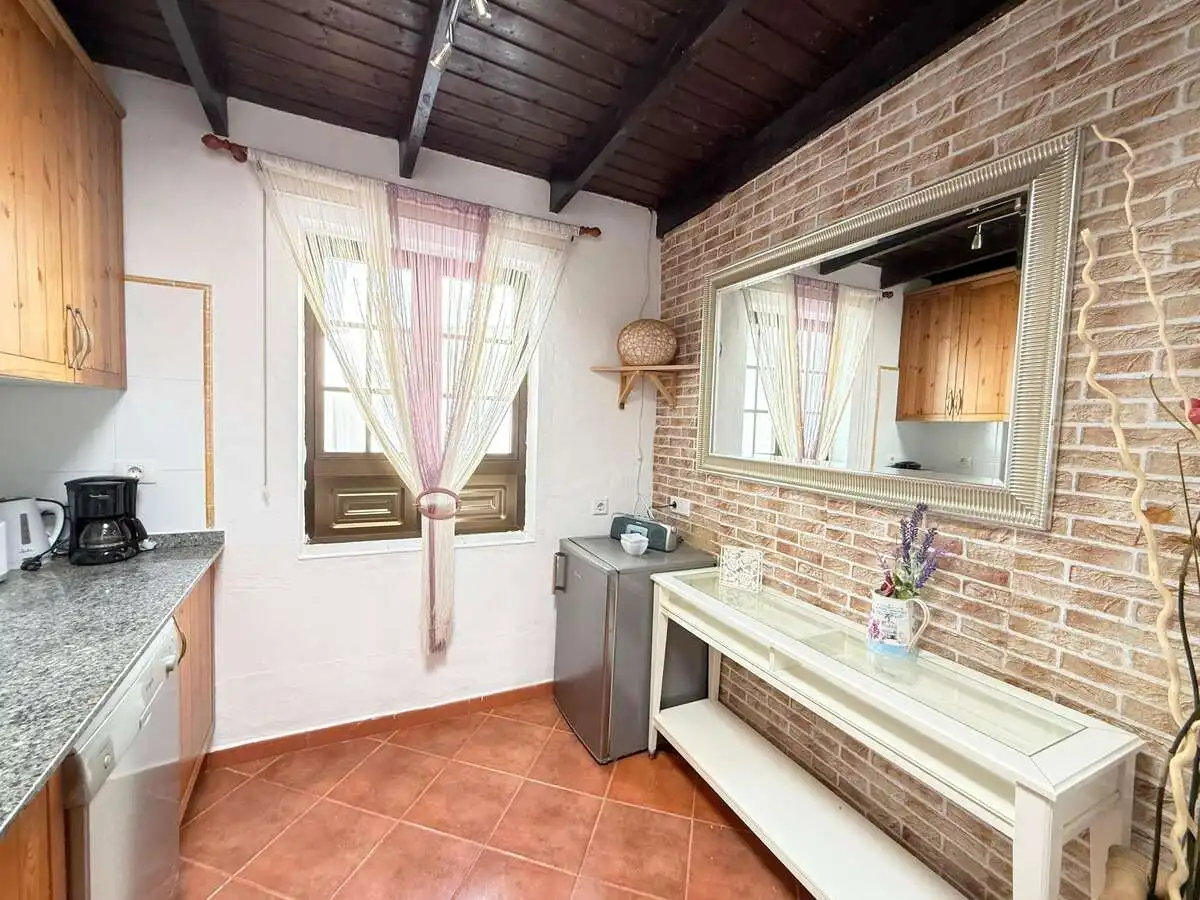 Cuina de Casa o xalet en venda en Teguise amb Jardí privat, Terrassa i Moblat