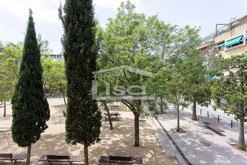 Piso con terraza en venta en Carrer d'Enric Casanovas, imagen 30