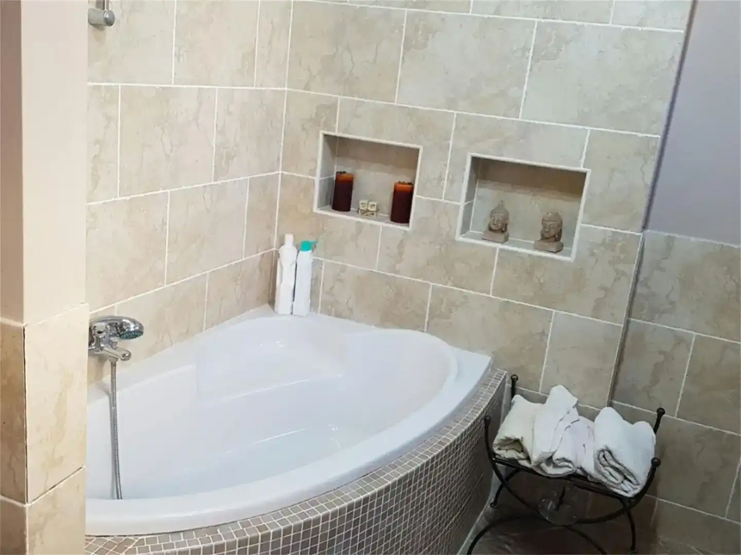 Badezimmer von Country house zum Verkauf in Cacín mit Klimaanlage