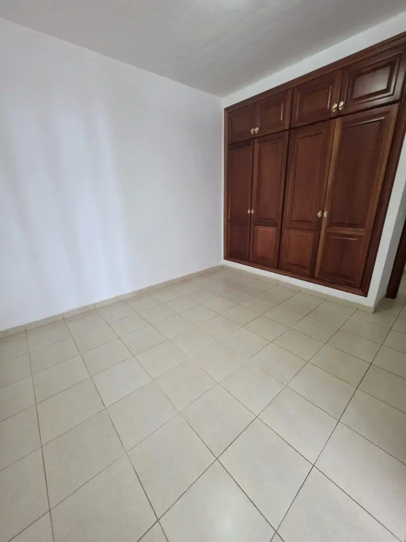 Wohnung zur Miete in Santa Úrsula mit Ofen und Waschmaschine