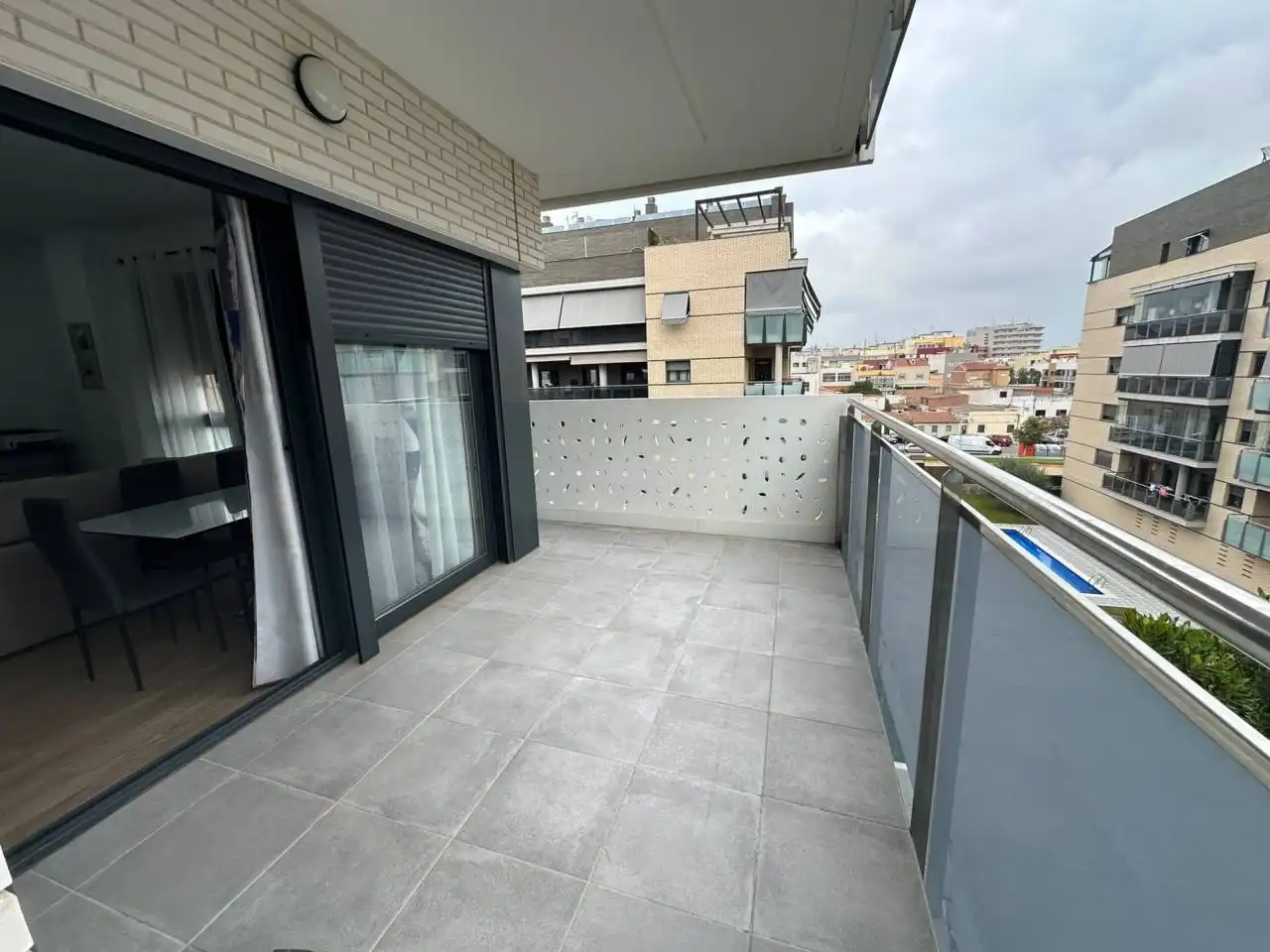 Piso con piscina en venta en Paseo Ciudad de Melbourne