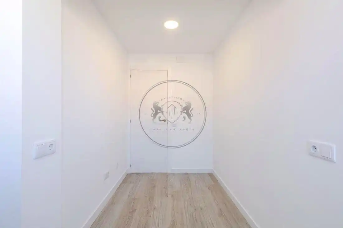 Flat for sale in Valdemoro  with Air Conditioner and Heating