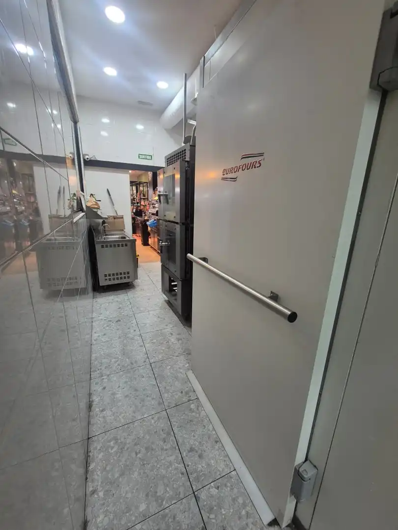 Gewerbefläche zur Übernahme in Centre - Sant Oleguer, imagen 21
