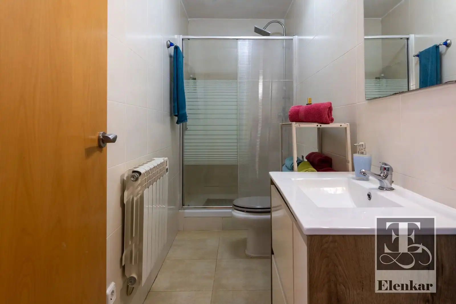 Baño de Casa adosada en venta en Santa Oliva con Aire acondicionado, Terraza y Trastero