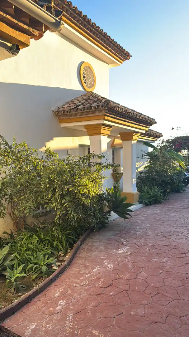 Villa mit Pool zum Verkauf in San Pedro de Alcántara, imagen 2
