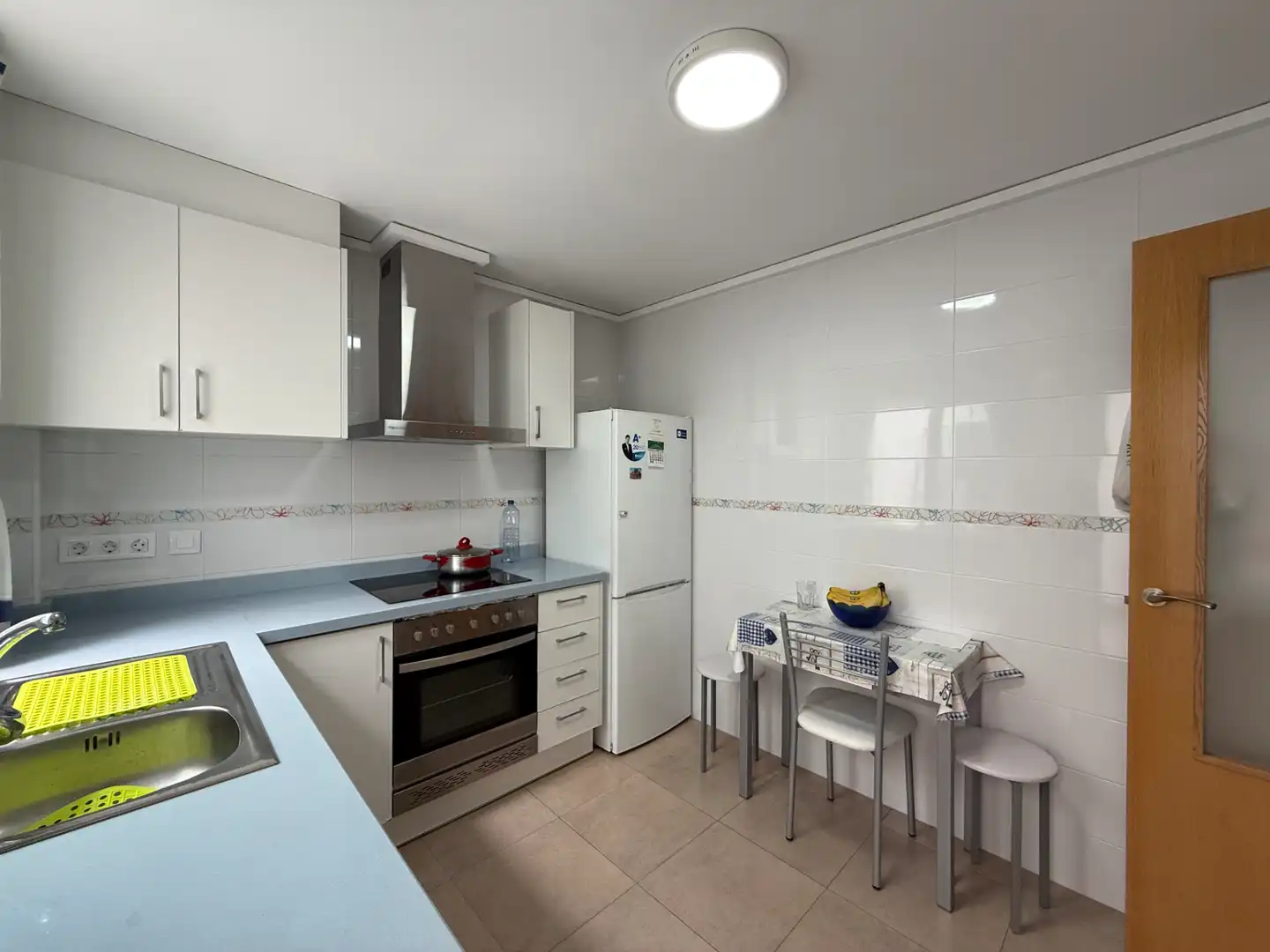Kitchen of Flat for sale in Dénia  with Air Conditioner, Heating and Terrace