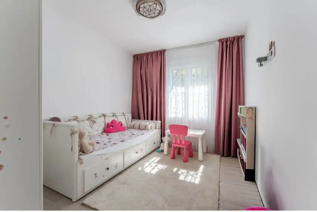 Schlafzimmer von Erdgeschoss zum Verkauf in Rocafonda
