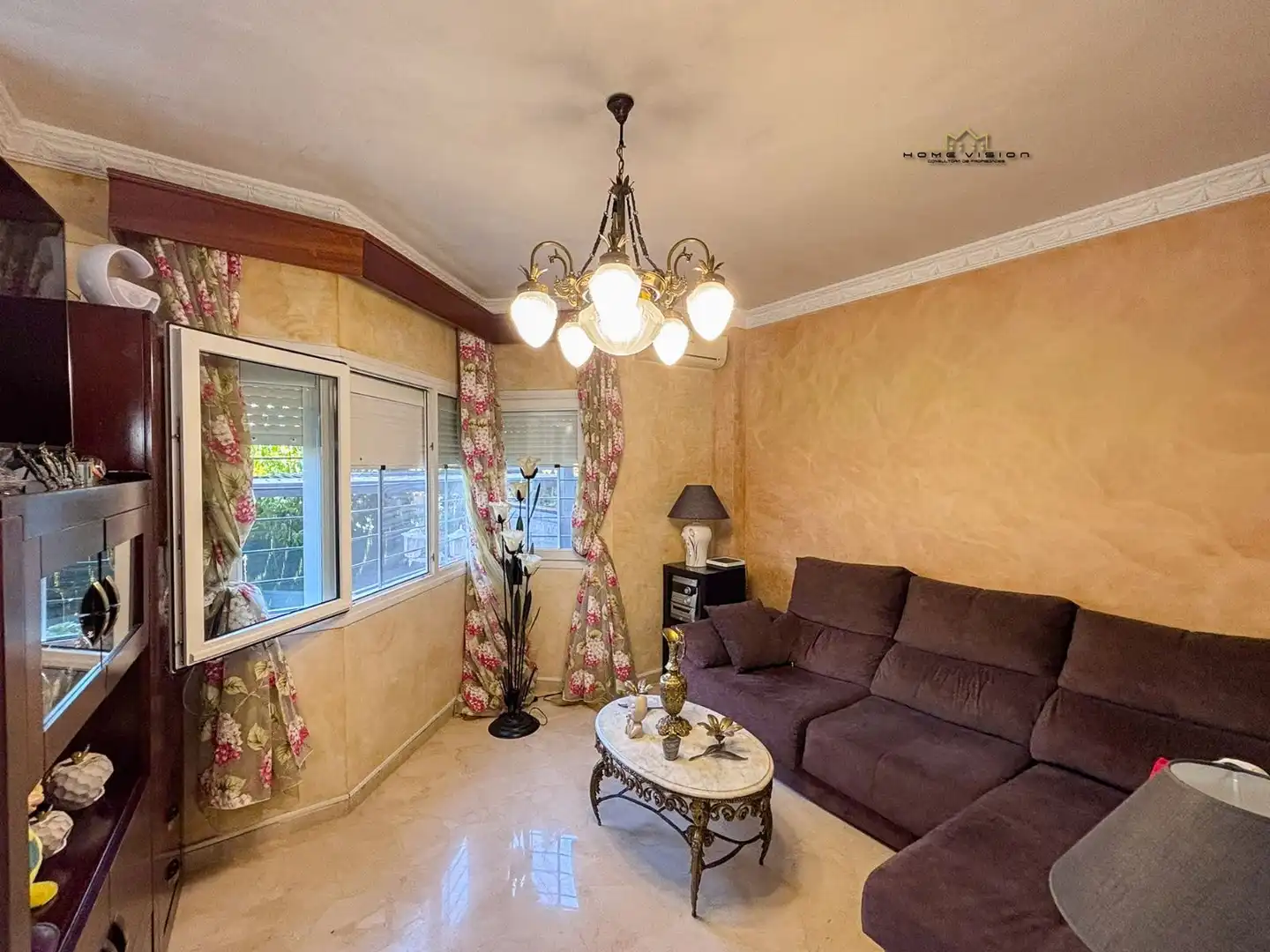 Sala de estar de Casa adosada en venta en Jerez de la Frontera con Aire acondicionado, Calefacción y Terraza